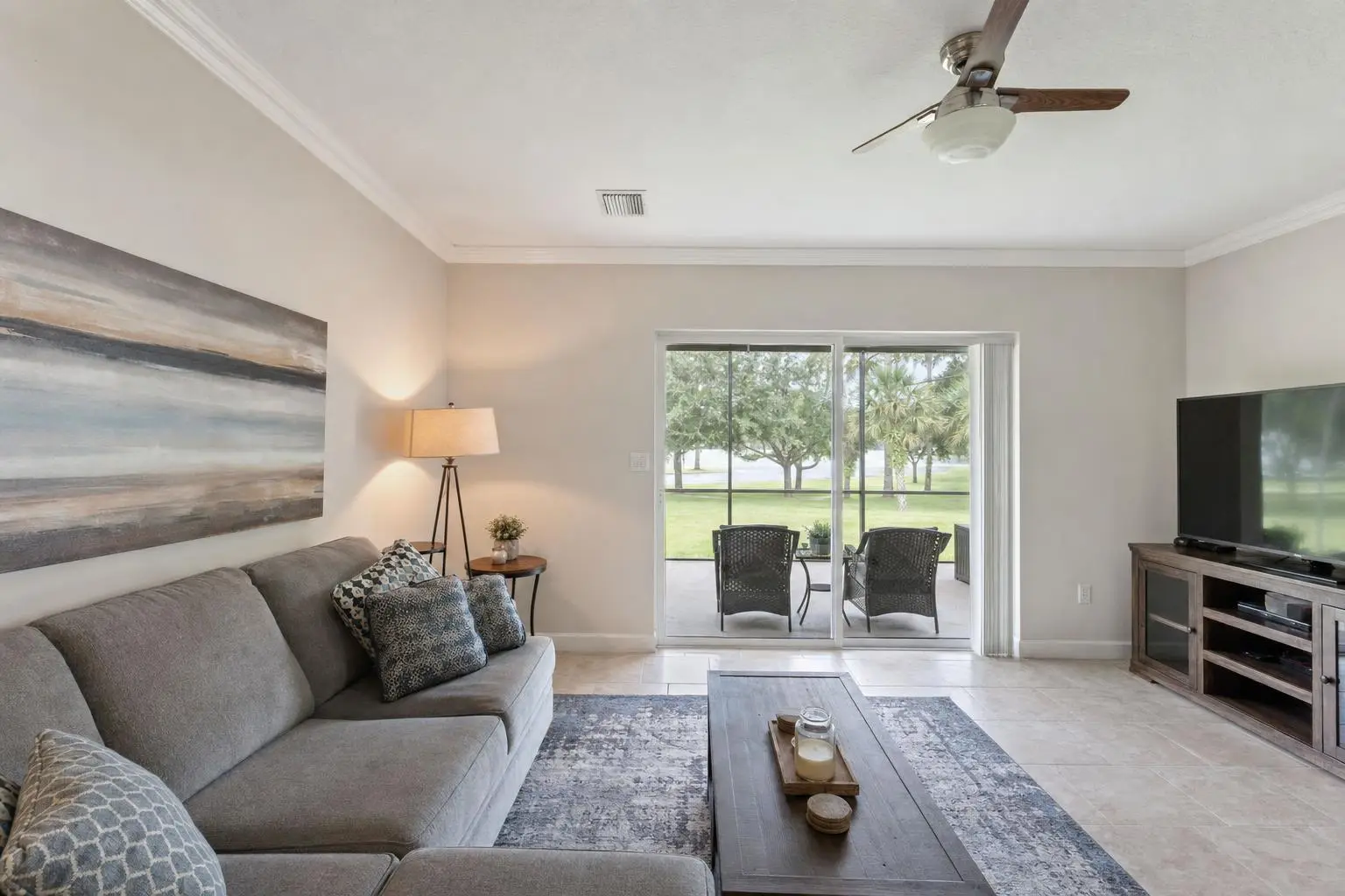 Home contents considered under actual cash value versus replacement cost coverage
